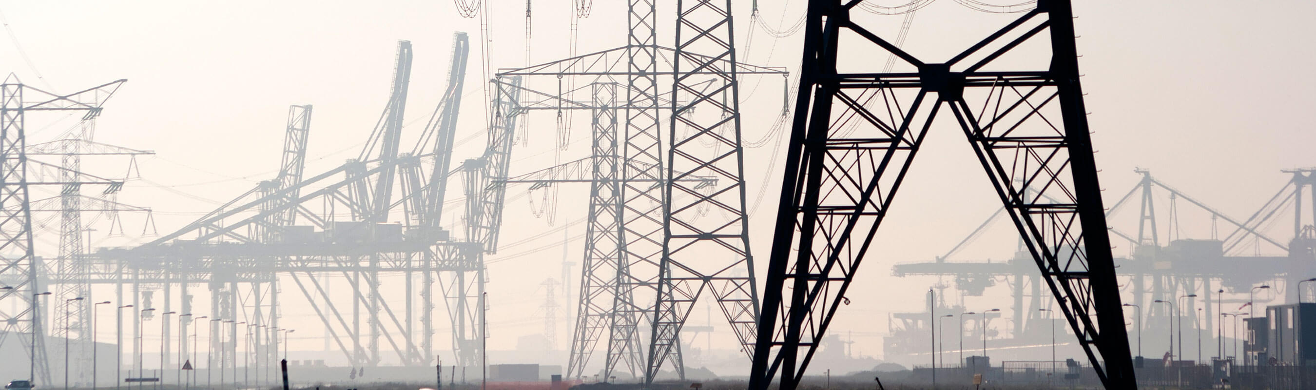 Comercialización de energía eléctrica_ banner.jpg